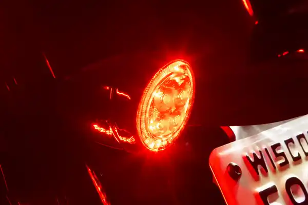 Led Lighted Fang® Rear Signal Light Inserts Black Comandă acum