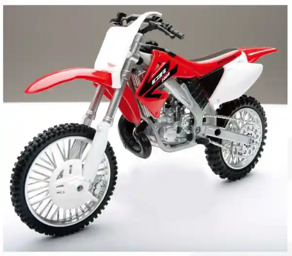 Promoție Macheta Honda 1 12