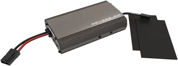Disponibil imediat 225-watt Amplifier Kit Black, Silver